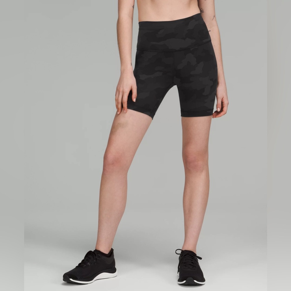 Lululemon Wunder Train High-Rise Short 6"